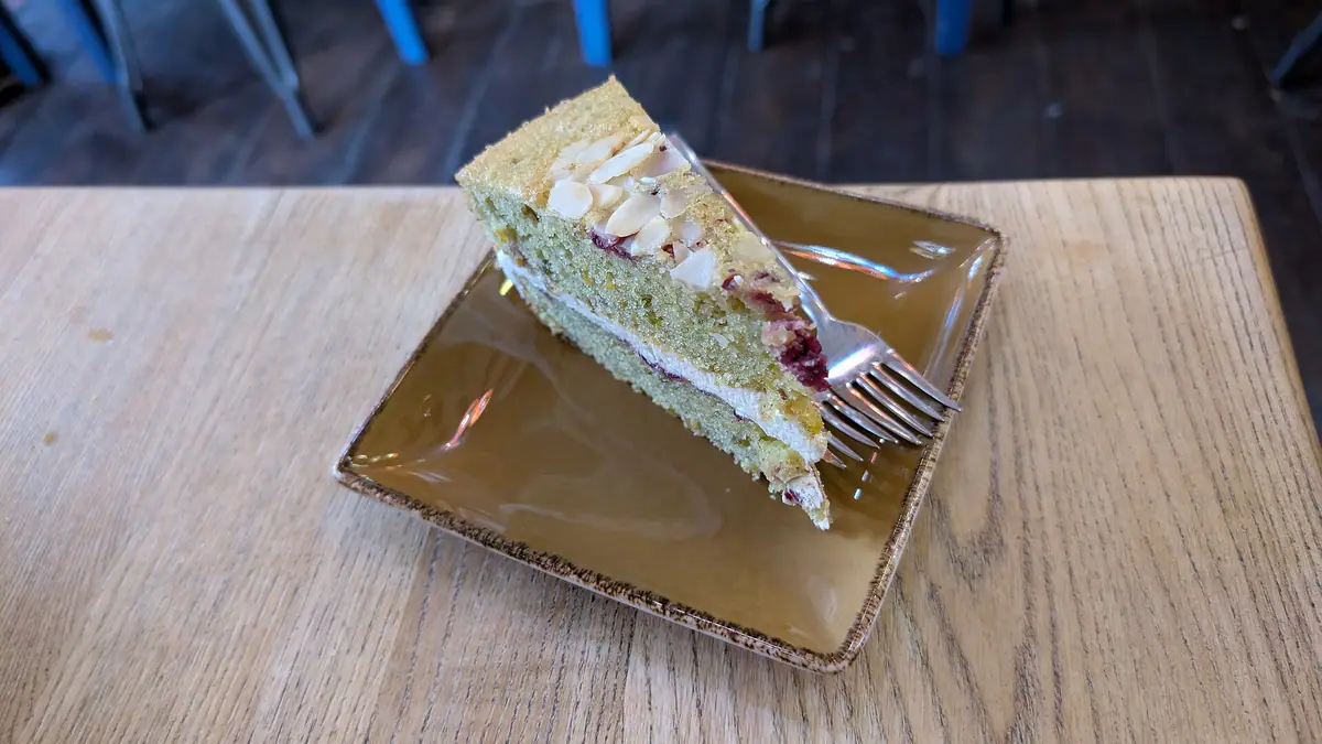 Cake Box – eggless cake shop in Small Heath, Birmingham
